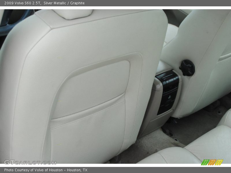 Silver Metallic / Graphite 2009 Volvo S60 2.5T