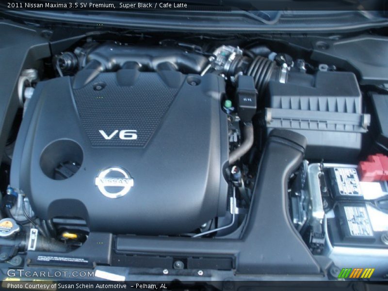 Super Black / Cafe Latte 2011 Nissan Maxima 3.5 SV Premium
