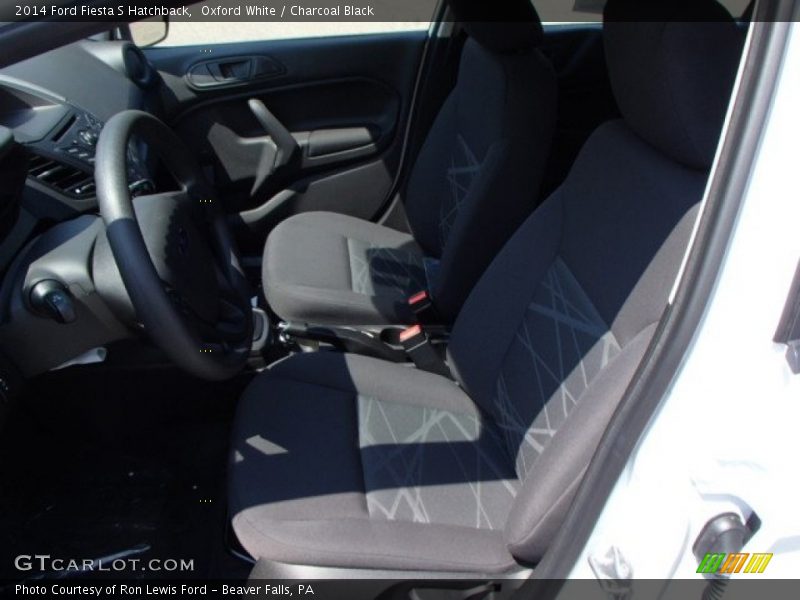 Oxford White / Charcoal Black 2014 Ford Fiesta S Hatchback