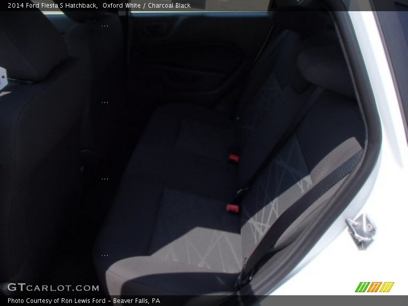 Oxford White / Charcoal Black 2014 Ford Fiesta S Hatchback