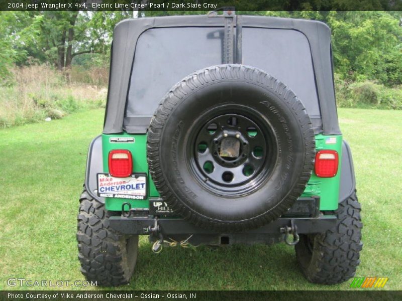 Electric Lime Green Pearl / Dark Slate Gray 2004 Jeep Wrangler X 4x4