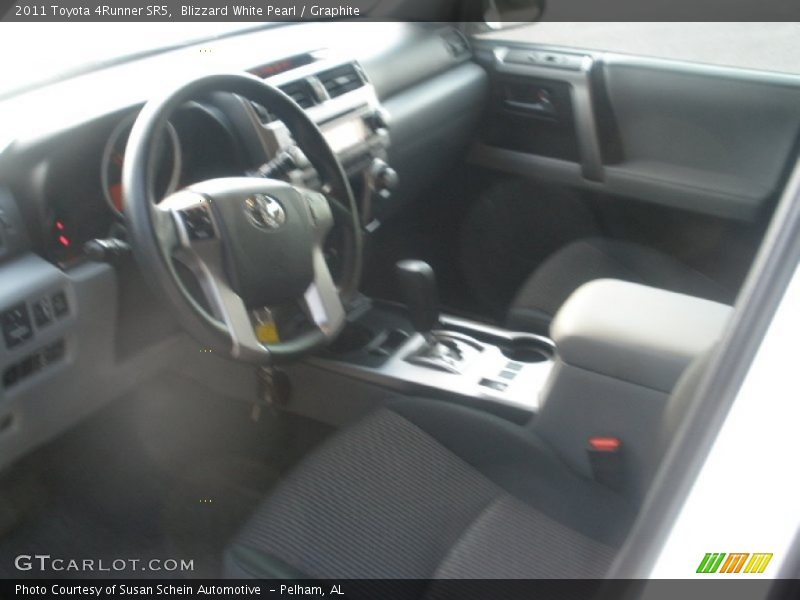 Blizzard White Pearl / Graphite 2011 Toyota 4Runner SR5