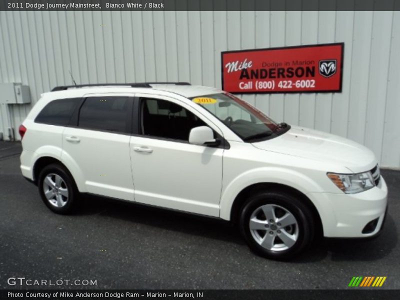 Bianco White / Black 2011 Dodge Journey Mainstreet