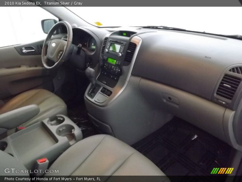 Titanium Silver / Gray 2010 Kia Sedona EX