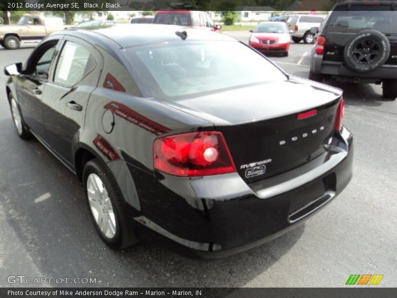 Black / Black 2012 Dodge Avenger SE