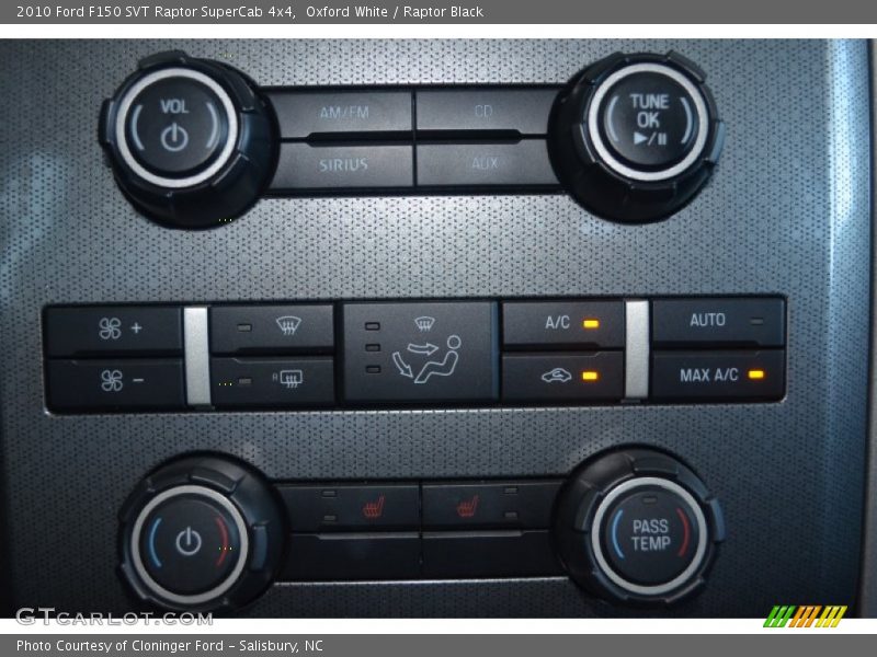 Oxford White / Raptor Black 2010 Ford F150 SVT Raptor SuperCab 4x4
