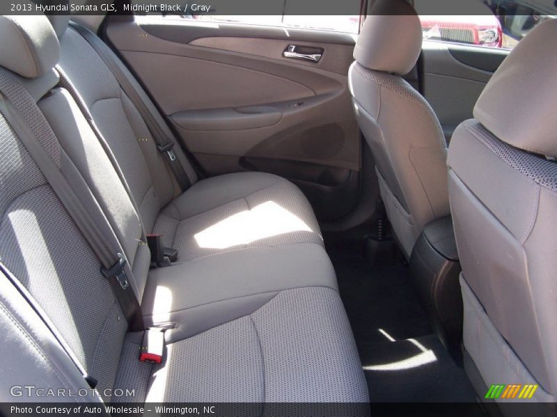 Midnight Black / Gray 2013 Hyundai Sonata GLS
