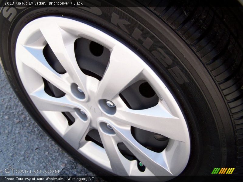 Bright Silver / Black 2013 Kia Rio EX Sedan
