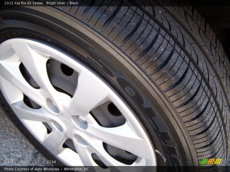 Bright Silver / Black 2013 Kia Rio EX Sedan