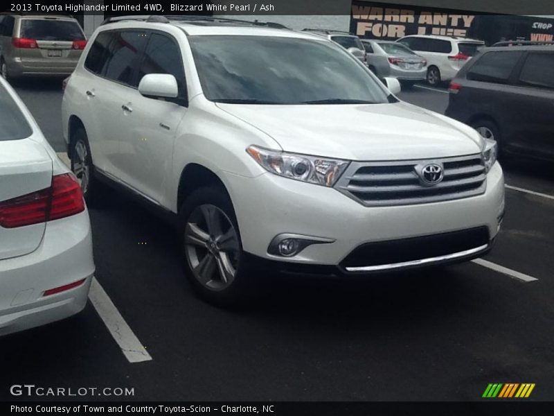 Blizzard White Pearl / Ash 2013 Toyota Highlander Limited 4WD