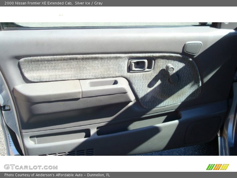 Silver Ice / Gray 2000 Nissan Frontier XE Extended Cab