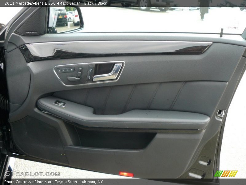 Black / Black 2011 Mercedes-Benz E 350 4Matic Sedan