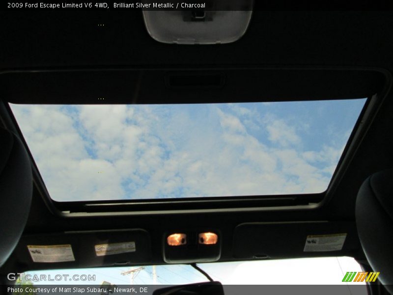 Brilliant Silver Metallic / Charcoal 2009 Ford Escape Limited V6 4WD