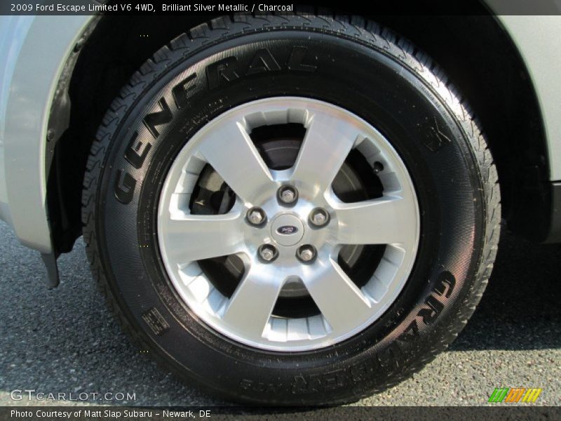 Brilliant Silver Metallic / Charcoal 2009 Ford Escape Limited V6 4WD
