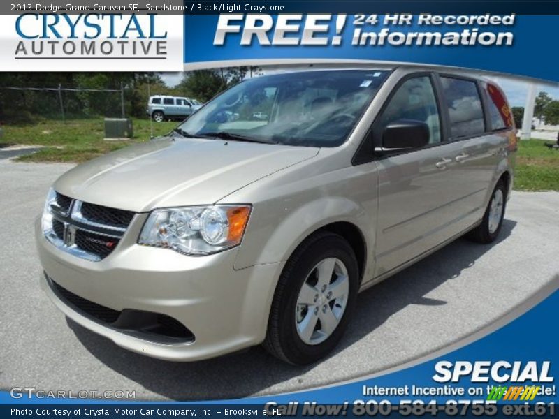 Sandstone / Black/Light Graystone 2013 Dodge Grand Caravan SE