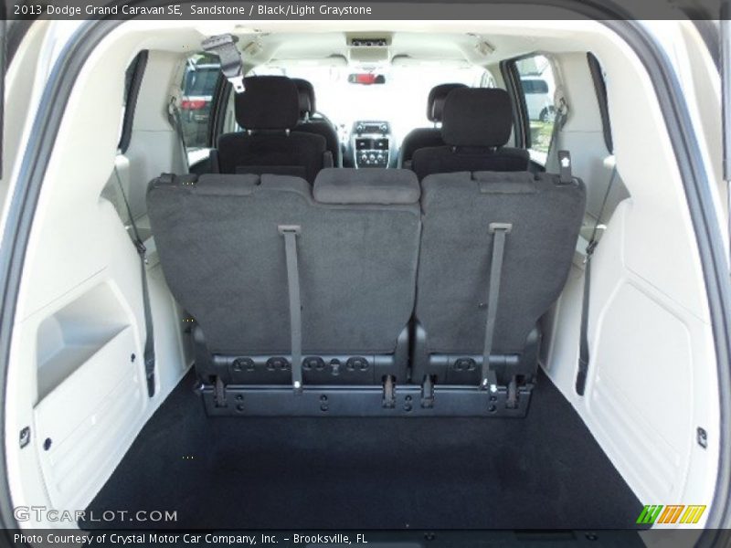 Sandstone / Black/Light Graystone 2013 Dodge Grand Caravan SE
