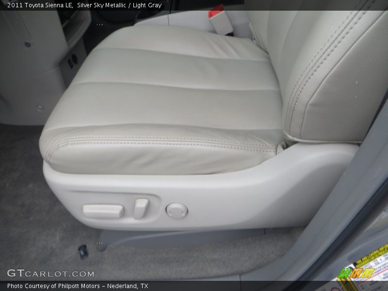 Silver Sky Metallic / Light Gray 2011 Toyota Sienna LE