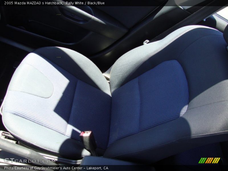 Rally White / Black/Blue 2005 Mazda MAZDA3 s Hatchback