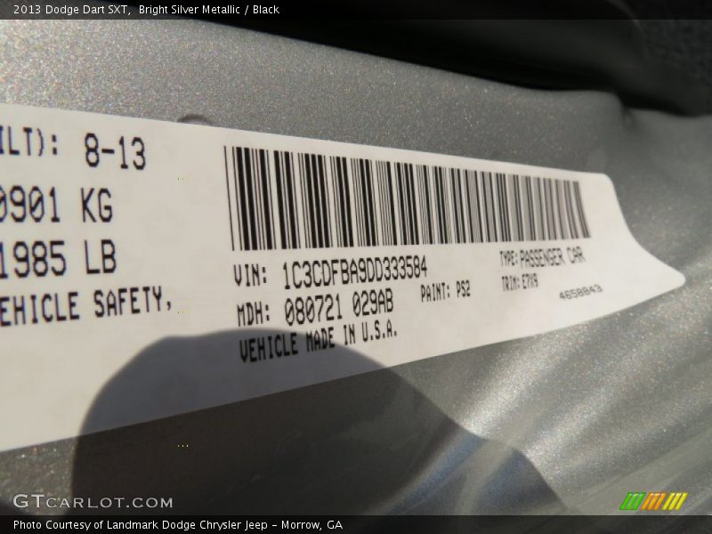 Bright Silver Metallic / Black 2013 Dodge Dart SXT