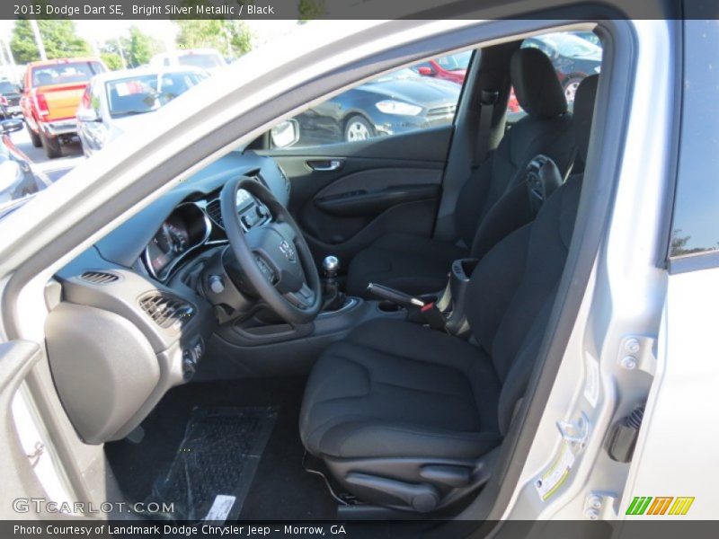 Bright Silver Metallic / Black 2013 Dodge Dart SE