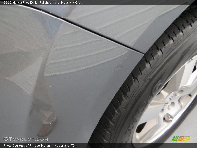 Polished Metal Metallic / Gray 2010 Honda Pilot EX-L