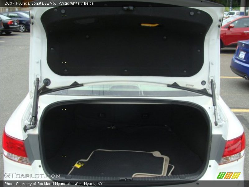 Arctic White / Beige 2007 Hyundai Sonata SE V6