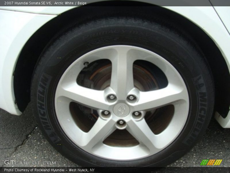 Arctic White / Beige 2007 Hyundai Sonata SE V6