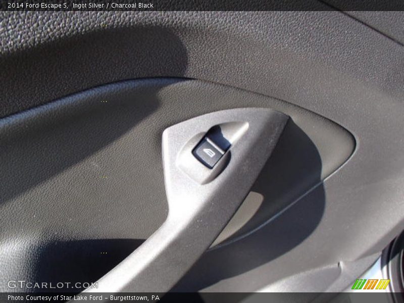 Ingot Silver / Charcoal Black 2014 Ford Escape S