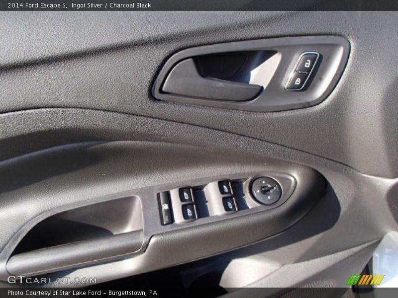 Ingot Silver / Charcoal Black 2014 Ford Escape S