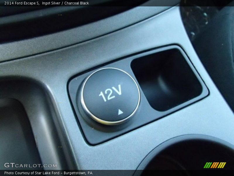 Ingot Silver / Charcoal Black 2014 Ford Escape S