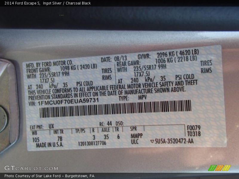 Ingot Silver / Charcoal Black 2014 Ford Escape S