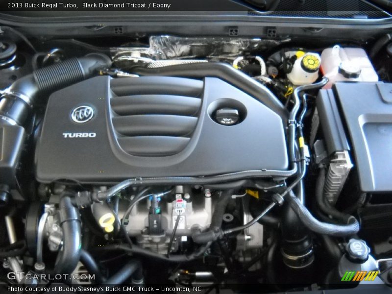 Black Diamond Tricoat / Ebony 2013 Buick Regal Turbo