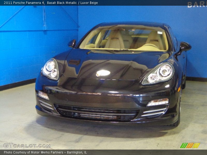 Basalt Black Metallic / Luxor Beige 2011 Porsche Panamera 4