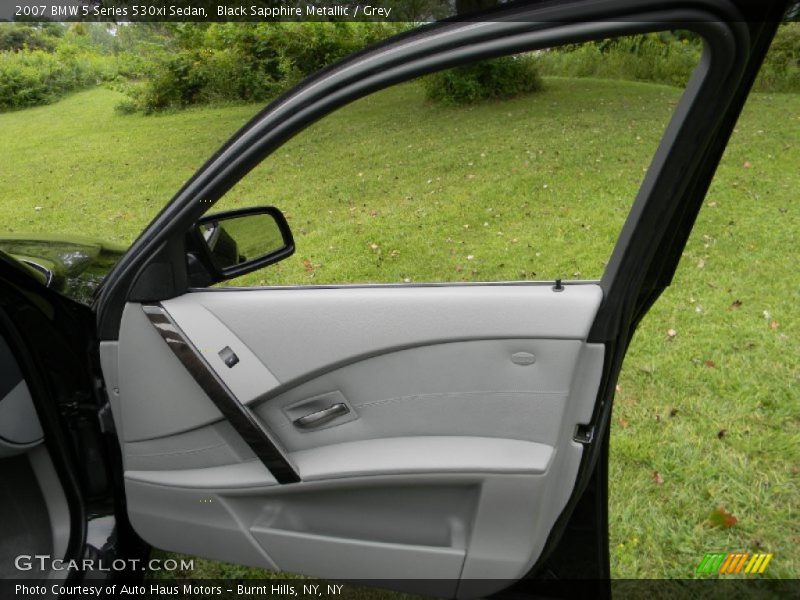 Black Sapphire Metallic / Grey 2007 BMW 5 Series 530xi Sedan