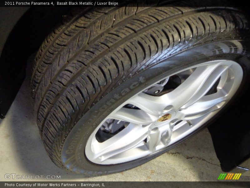 Basalt Black Metallic / Luxor Beige 2011 Porsche Panamera 4