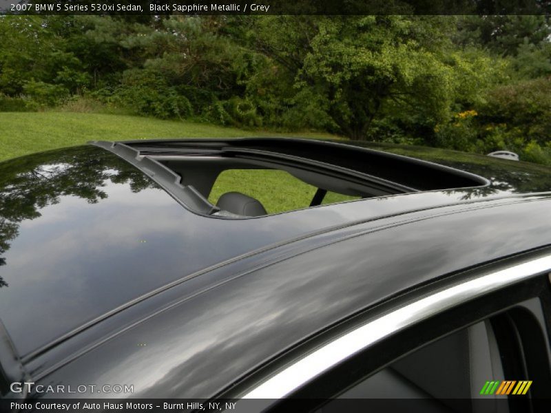 Black Sapphire Metallic / Grey 2007 BMW 5 Series 530xi Sedan