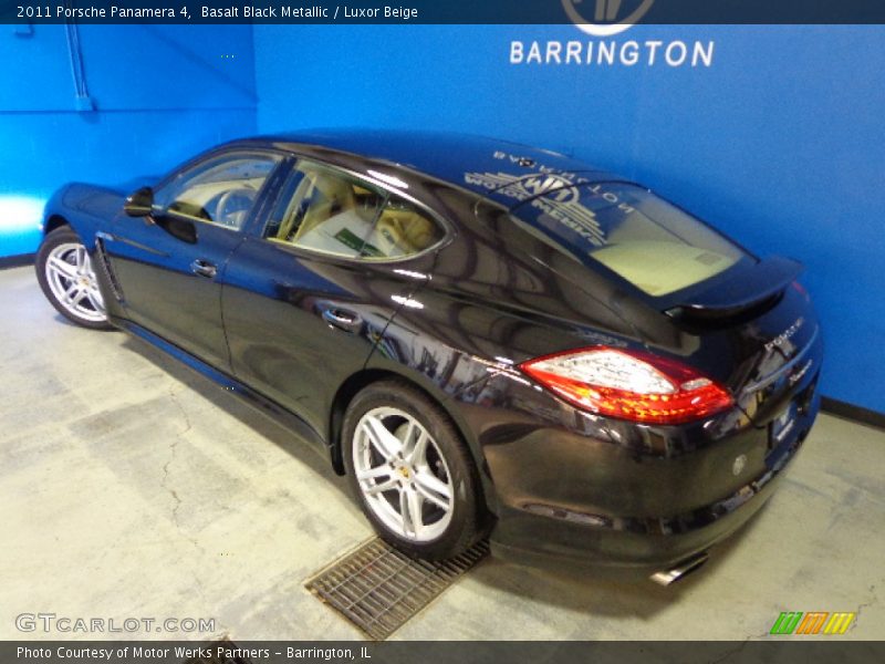 Basalt Black Metallic / Luxor Beige 2011 Porsche Panamera 4