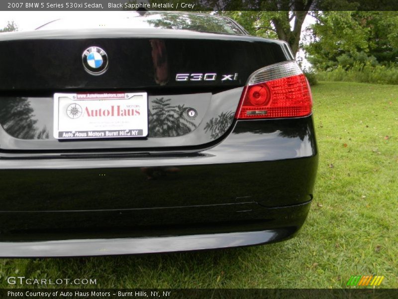 Black Sapphire Metallic / Grey 2007 BMW 5 Series 530xi Sedan
