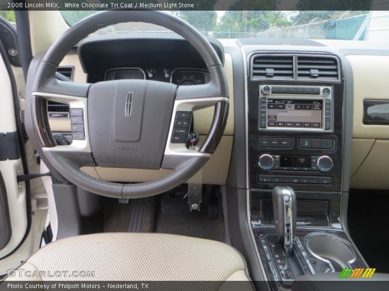 Dashboard of 2008 MKX 