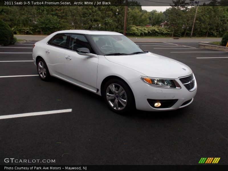 Arctic White / Jet Black 2011 Saab 9-5 Turbo4 Premium Sedan