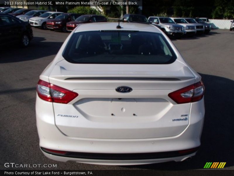 White Platinum Metallic Tri-coat / Charcoal Black 2013 Ford Fusion Hybrid SE