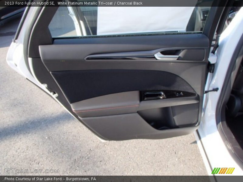 White Platinum Metallic Tri-coat / Charcoal Black 2013 Ford Fusion Hybrid SE