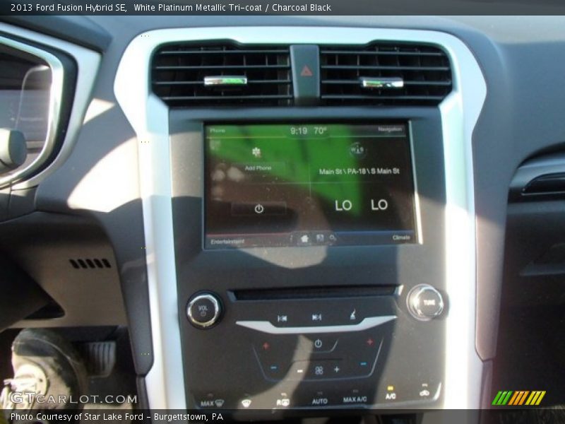 White Platinum Metallic Tri-coat / Charcoal Black 2013 Ford Fusion Hybrid SE