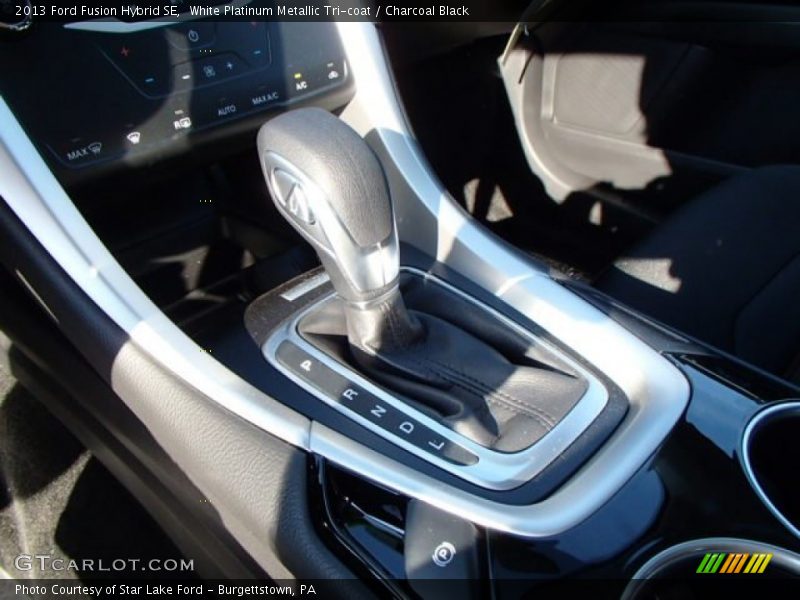 White Platinum Metallic Tri-coat / Charcoal Black 2013 Ford Fusion Hybrid SE