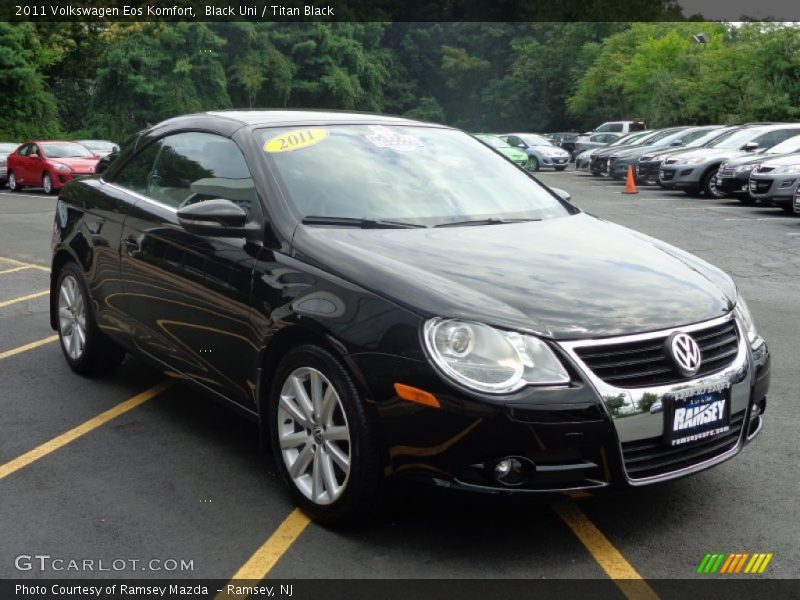 Black Uni / Titan Black 2011 Volkswagen Eos Komfort