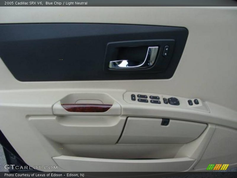 Blue Chip / Light Neutral 2005 Cadillac SRX V6