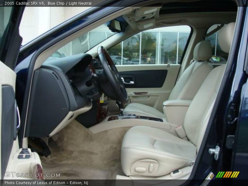 Blue Chip / Light Neutral 2005 Cadillac SRX V6