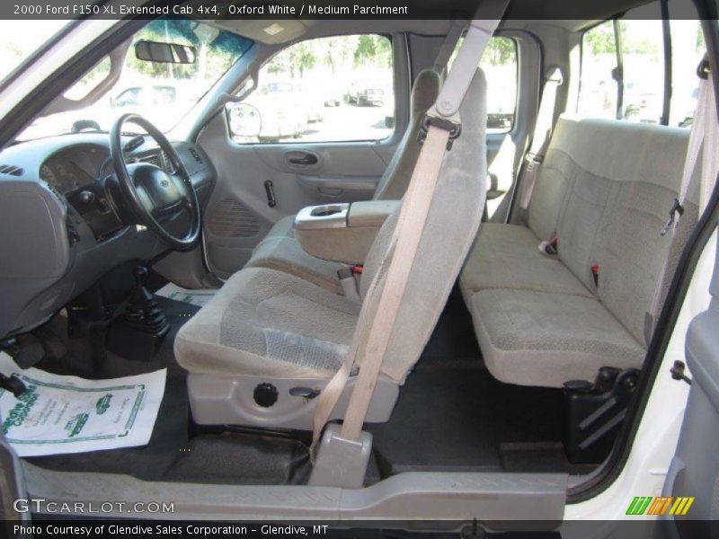 Oxford White / Medium Parchment 2000 Ford F150 XL Extended Cab 4x4