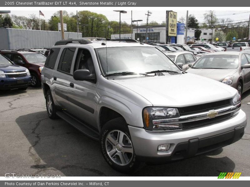 Silverstone Metallic / Light Gray 2005 Chevrolet TrailBlazer EXT LT 4x4