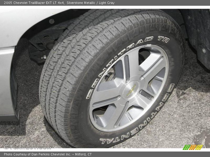Silverstone Metallic / Light Gray 2005 Chevrolet TrailBlazer EXT LT 4x4